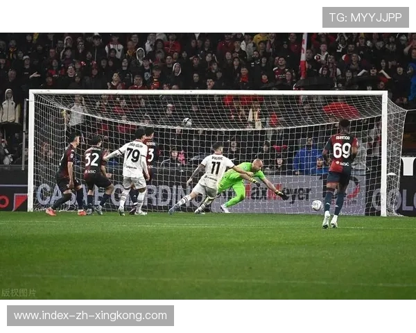 AC米兰中路穿插制造空档，莱奥低平球破门