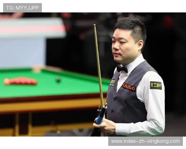 丁俊晖夺得中国公开赛冠军，成为世界第一的有力争夺者