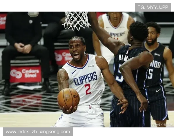 乔治突破连取要分,洛杉矶气势腾飞